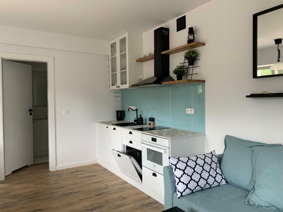 Apartamento Hilltom By The Sea Rowy  Exterior foto