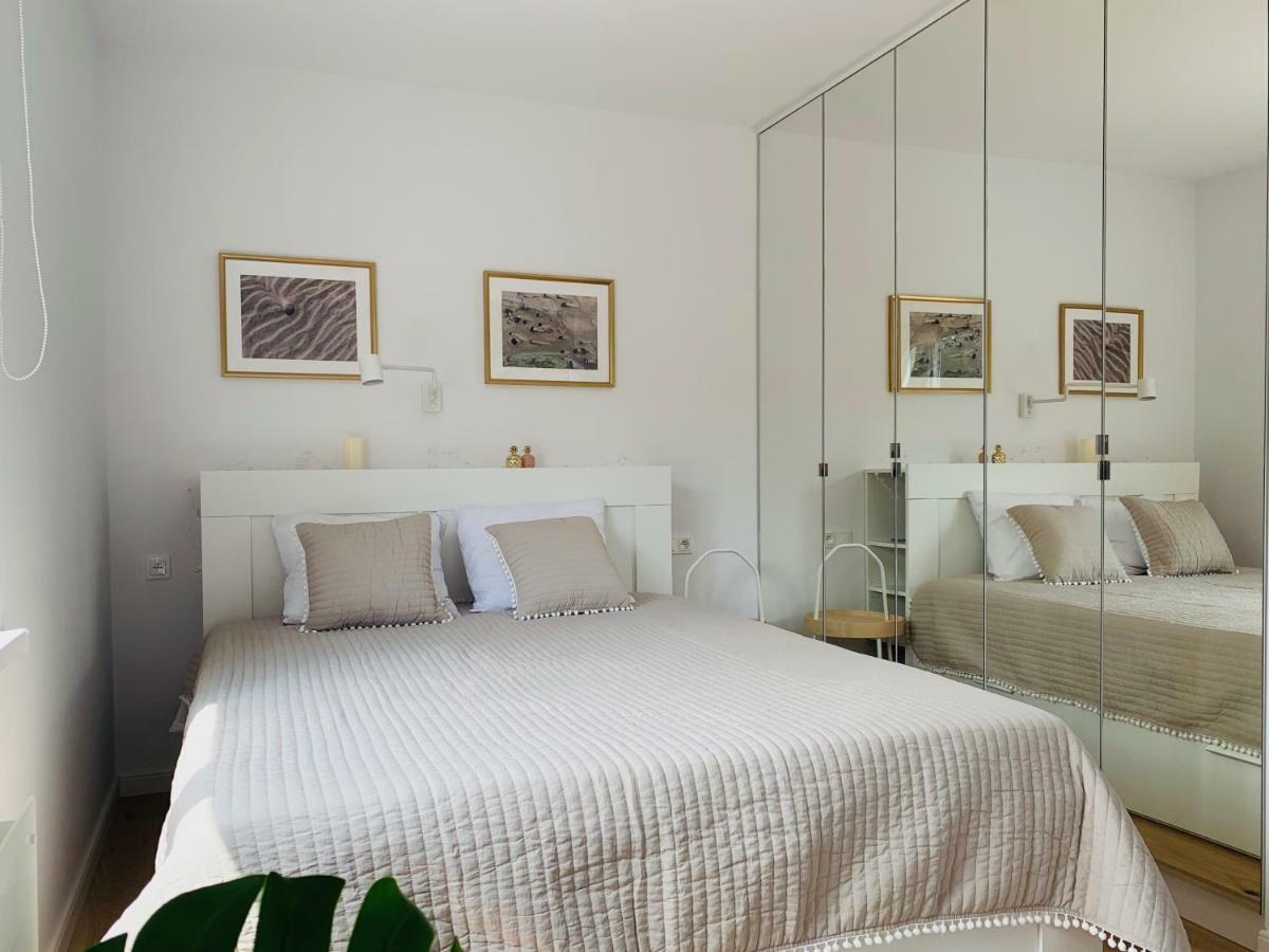 Apartamento Hilltom By The Sea Rowy  Exterior foto
